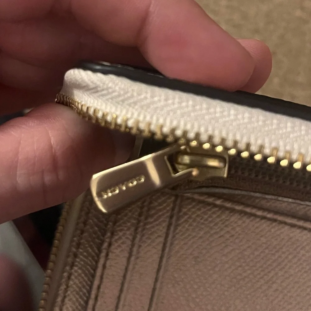 Coach x NASA Space small zip around wallet - Picture 9 of 9